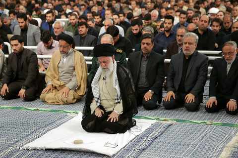 مراسم سوگواری امام علی(ع) در حضور رهبر انقلاب