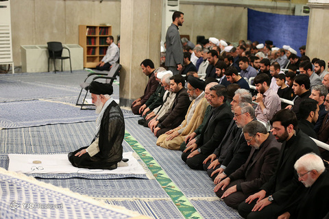 مراسم سوگواری امام علی(ع) در حضور رهبر انقلاب