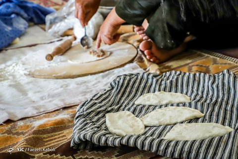 افطاری مهمان خانواده‌ای ترکمن