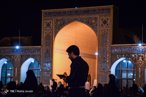 احیای شب ۲۱ رمضان در مسجد امام کرمان