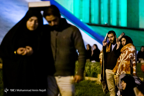 احیای شب ۲۳ رمضان در باغ موزه دفاع مقدس همدان