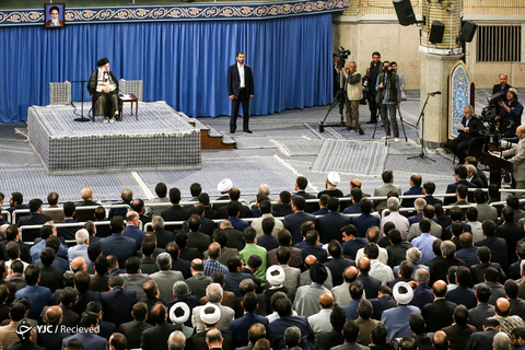 دیدار رمضانی اساتید دانشگاه‌ها با رهبر انقلاب