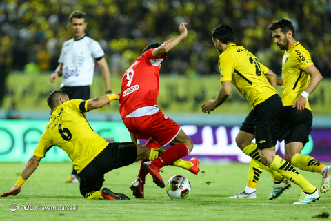 برانکو در آستانه دوگانه
سپاهان ۰ - پرسپولیس ۱