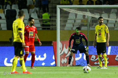 برانکو در آستانه دوگانه
سپاهان ۰ - پرسپولیس ۱