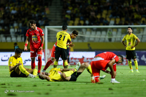 برانکو در آستانه دوگانه
سپاهان ۰ - پرسپولیس ۱