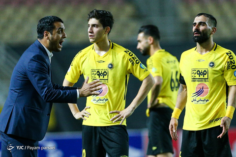 برانکو در آستانه دوگانه
سپاهان ۰ - پرسپولیس ۱