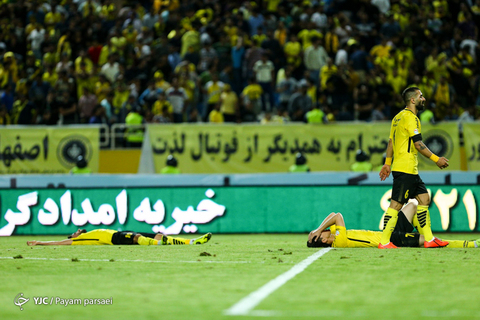 برانکو در آستانه دوگانه
سپاهان ۰ - پرسپولیس ۱
