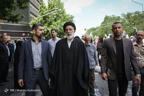 حضور حجت‌الاسلام هادی خامنه‌ای چهره اصلاحطلب در راهپیمایی روز جهانی قدس ۹۸ تهران
