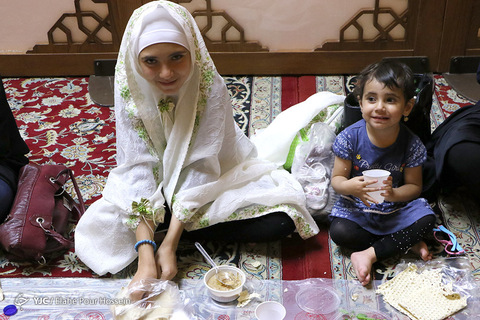 سنت حسنه افطاری ساده حرم شاهچراغ(ع) شیراز