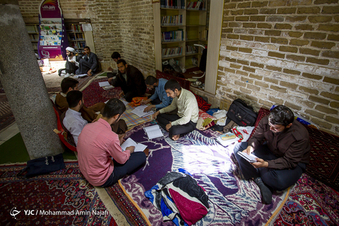 اعتکاف رمضانیه در مسجد جامع همدان
