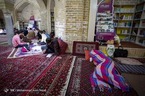 اعتکاف رمضانیه در مسجد جامع همدان