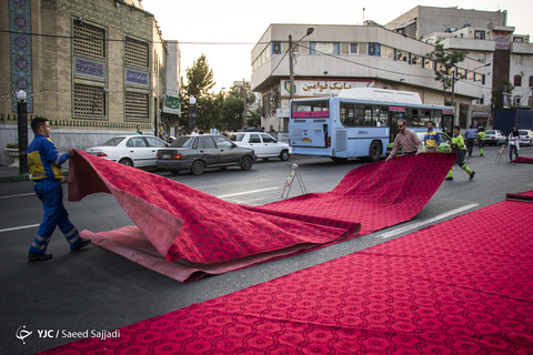 افطاری ساده در میدان رسالت
