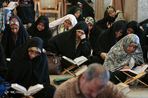 محفل انس با قرآن در مسجد حاج آقا صابر اراک