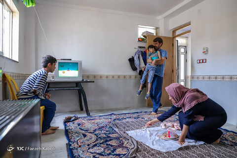مُنیب؛ کودک خاص سیل‌زده