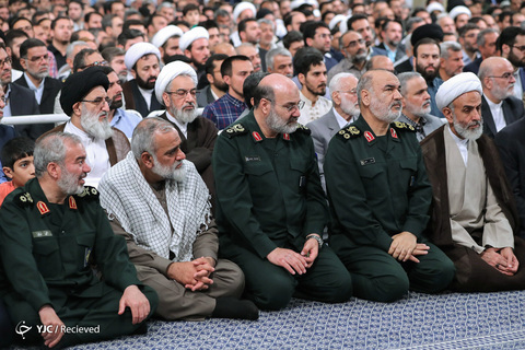 دیدار مسئولان نظام و سفرای کشورهای اسلامی با رهبر انقلاب