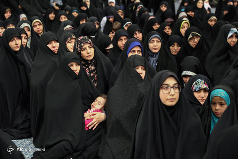 دیدار مسئولان نظام و سفرای کشورهای اسلامی با رهبر انقلاب