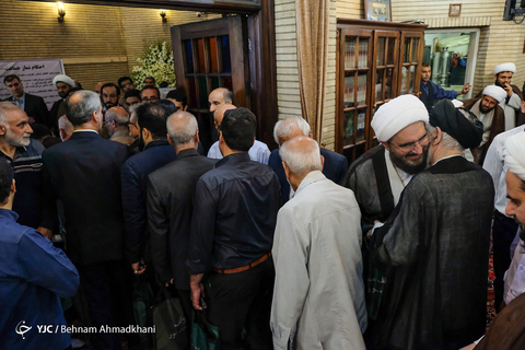 بزرگداشت امام جمعه شهید کازرون، حجت الاسلام خرسند در مسجد نور تهران