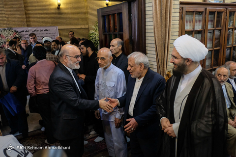 بزرگداشت امام جمعه شهید کازرون، حجت الاسلام خرسند در مسجد نور تهران
