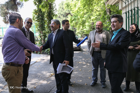 بازدید معاون محیط زیست دریایی از باشگاه خبرنگاران