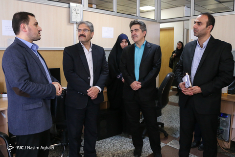 بازدید معاون محیط زیست دریایی از باشگاه خبرنگاران
