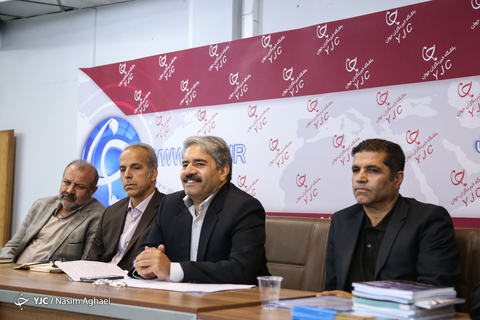 بازدید معاون محیط زیست دریایی از باشگاه خبرنگاران