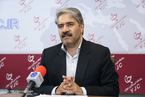 بازدید احمدرضا لاهیجان زاده معاون محیط زیست دریایی سازمان حفاظت محیط زیست کشور از باشگاه خبرنگاران
