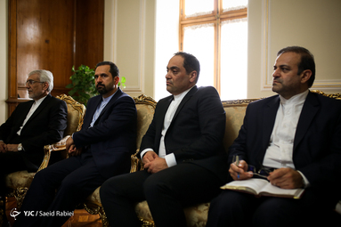 دیدار رئیس مجلس عراق با وزیر امور خارجه