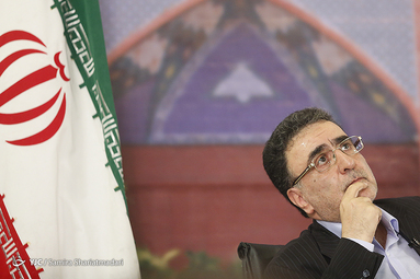 مناظره تاجزاده و زاکانی