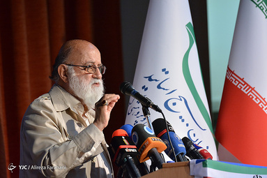 آیین تجلیل از استاد تراز انقلاب اسلامی