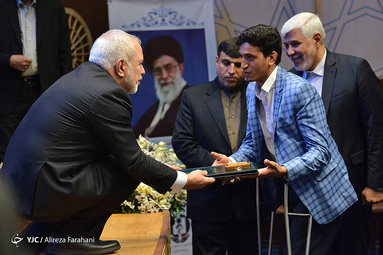 در حاشیه همایش سالروز جهانی مبارزه با مواد‌مخدر با حضور ظریف