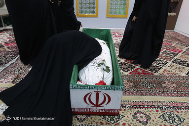 مراسم وداع با پیکر مطهر شهید مدافع حرم مهدی ثامنی راد