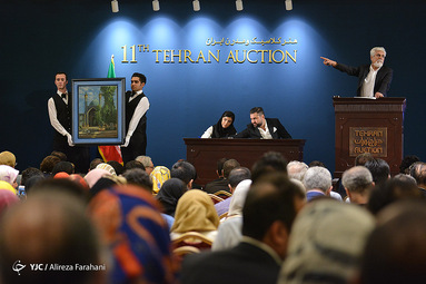 یازدهمین حراج هنری تهران با ثبت رکورد ۴۲ میلیارد و ۴ میلیون تومان برای ۷۹ اثر پایان یافت؛ در این دوره ۱۱ اثر با بهای میلیاردی چکش خوردند.