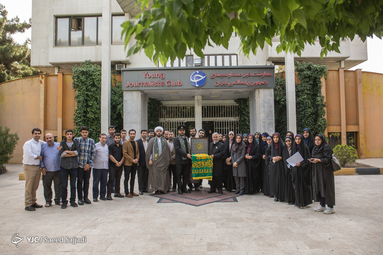کاروان زیر سایه خورشید در باشگاه خبرنگاران جوان