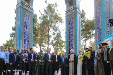 کاروان زیر سایه خورشید در گنبدکاووس