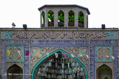 غبارروبی حرم مطهر شاهچراغ (ع)