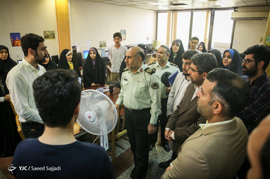 بازدید رئیس پلیس تهران بزرگ از باشگاه خبرنگاران جوان