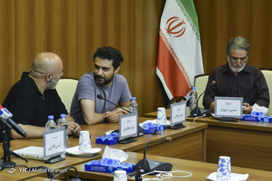 نشست خبری سریال گاندو