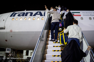 اعزام زائران بیت الله حرام از فرودگاه اصفهان