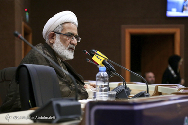 دوشنبه های گام دوم انقلاب