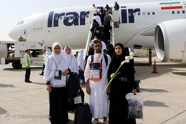 اعزام زائران بیت الله حرام از فرودگاه شیراز