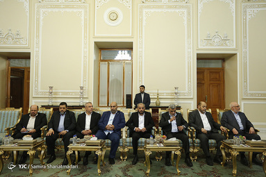 دیدار نایب رییس دفتر سیاسی حماس با رییس مجلس