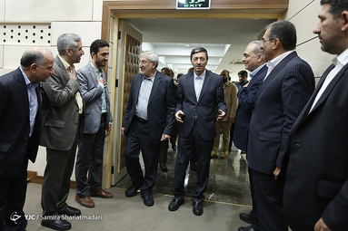 محمد سعیدی کیا رئیس سابق بنیاد مستضعفان، پرویز فتاح رئیس جدید بنیاد مستضعفان در آیین تکریم و معارفه رییس بنیاد مستضعفان
