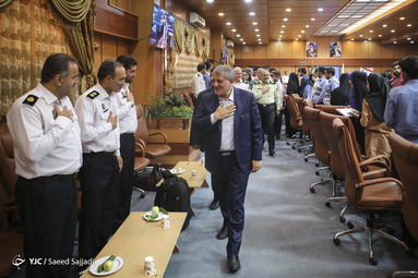 حضور محسن هاشمی‌رفسنجانی، رئیس شورای شهر تهران در آیین افتتاح استودیو پلیس