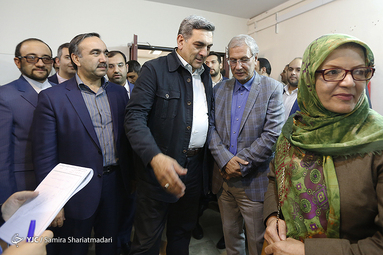 علی ربیعی سخنگوی دولت و پیروز حناچی شهردار تهران در پنجمین دوره انتخابات شورایاران شهر تهران