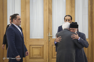دیدار وزیر امور خارجه عمان با ظریف