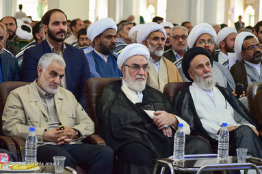 آیین نکوداشت آیت الله سیدیحیی جعفری امام جمعه سابق کرمان یا حضور سردار قاسم سلیمانی