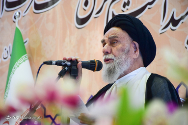 آیین نکوداشت آیت الله سیدیحیی جعفری امام جمعه سابق کرمان یا حضور سردار قاسم سلیمانی