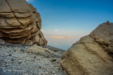 مسافران تابستانی در چیچست؛ دریای آب شور چیچست همان نام کهن و باستانی دریاچه ارومیه یا دریاچه کبودان در شهر ارومیه است