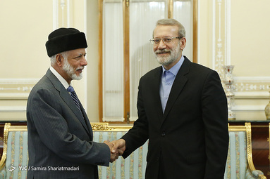 دیدار وزیر امور خارجه عمان با علی لاریجانی