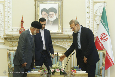 دیدار وزیر امور خارجه عمان با علی لاریجانی